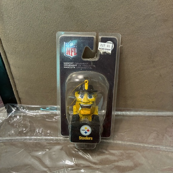 Let’s Christmas Shop on Poshmark!!!🎄🎁 🎅 - Picture 6 of 12